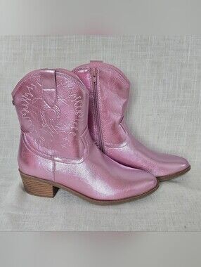Madden NYC Metallic Pink Cowgirl Ankle Side Zip Boots with Low Heel Size 5 NWOT